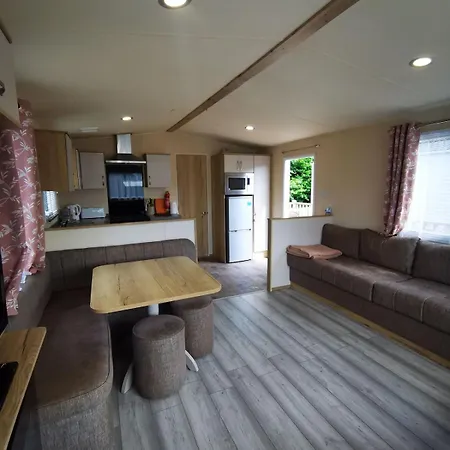 Willows With Self Contained Garden Hébergement de vacances