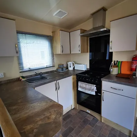 Willows With Self Contained Garden 度假居 *