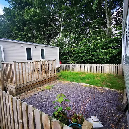Willows With Self Contained Garden Hébergement de vacances *