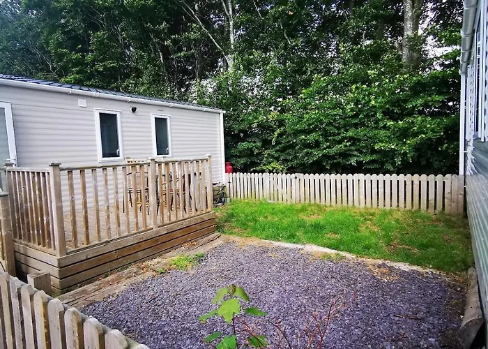 Willows With Self Contained Garden Hébergement de vacances *